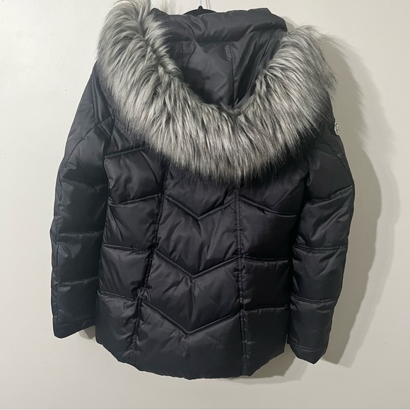 Ladies’ Nautica Puffer Coat - Picture 2 of 6